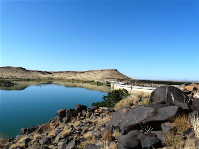 Stausee in Namibia - wichtige Trinkwasserspender; © Gerd/Wikimedia Commons