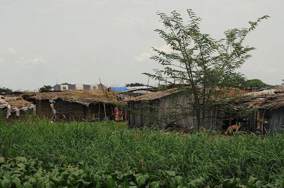 Ländliche Gebiete in Burundi; © SuSanA Secretariat/Wikimedia Commons