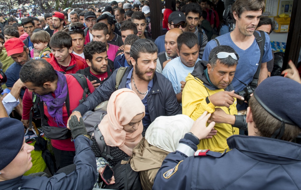 Flüchtlinge in Österreich (Archivbild); © Joe Klamar/AFP-NAMPA