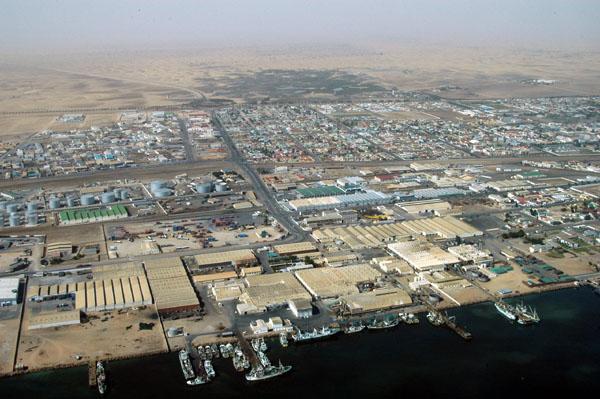 Motor der namibischen Wirtschaft, der Hafen Walvis Bay; © Brian McMorrow/Wikimedia Commons