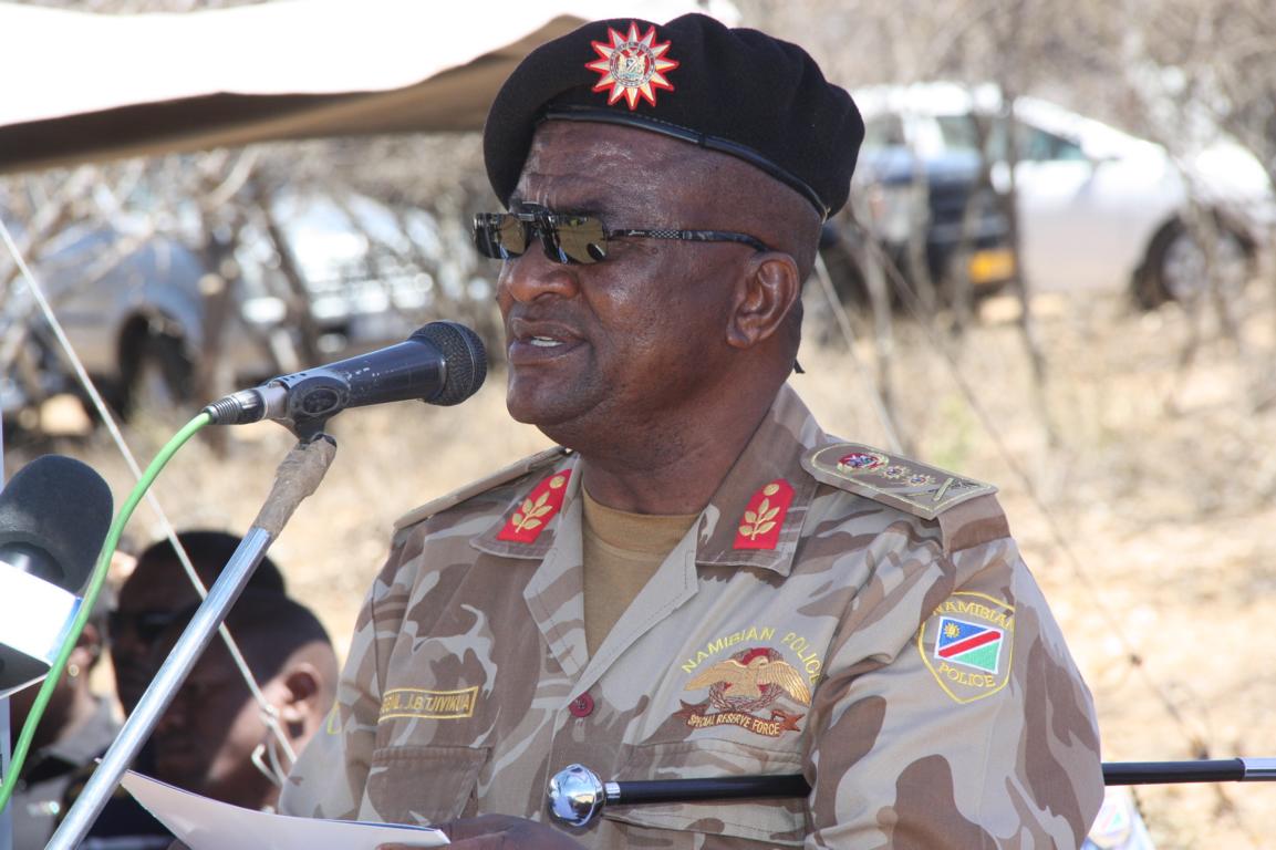 Namibische Anti-Wilderer-Einheit; © Joseph Nekaya/NAMPA