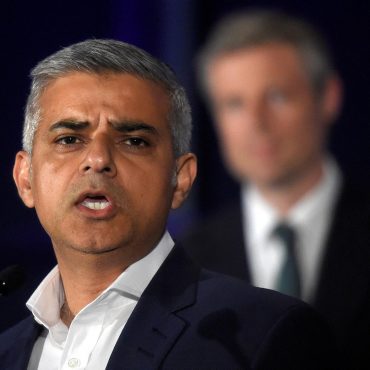 Sadiq Khan, neuer Bürgermeister von London; © Toby Melville/Reuters-NAMPA