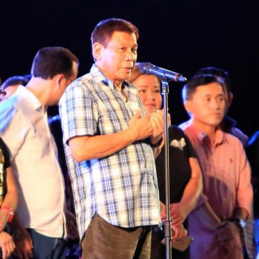 Duterte bei einer Wahlkampfveranstaltung: © Stringer/Xinhua-NAMPA