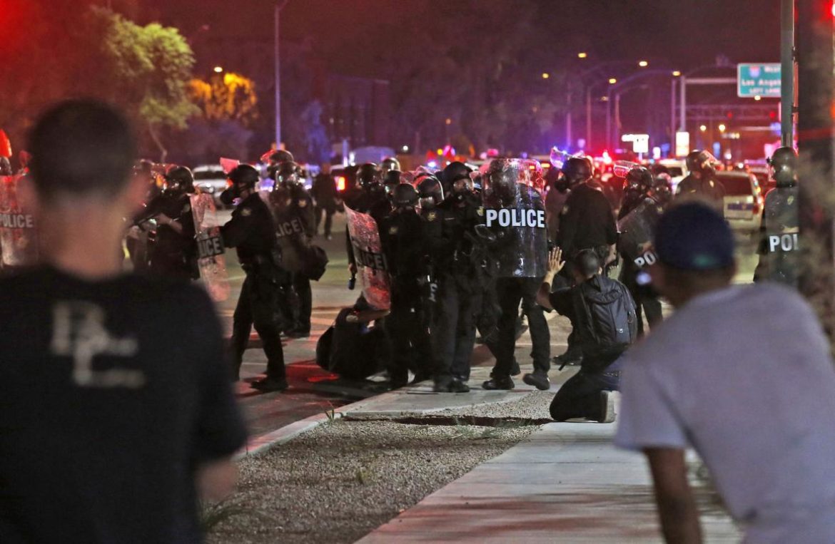 Nach den Angriffen in Dallas; © Ross D. Franklin/AP-NAMPA