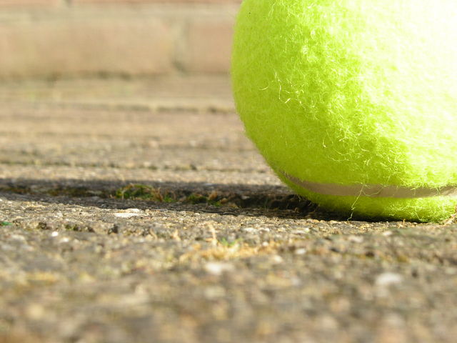 Tennis (Symbolbild); © Dennis Bos/Freeimages.comTennis (Symbolbild); © Dennis Bos/Freeimages.com