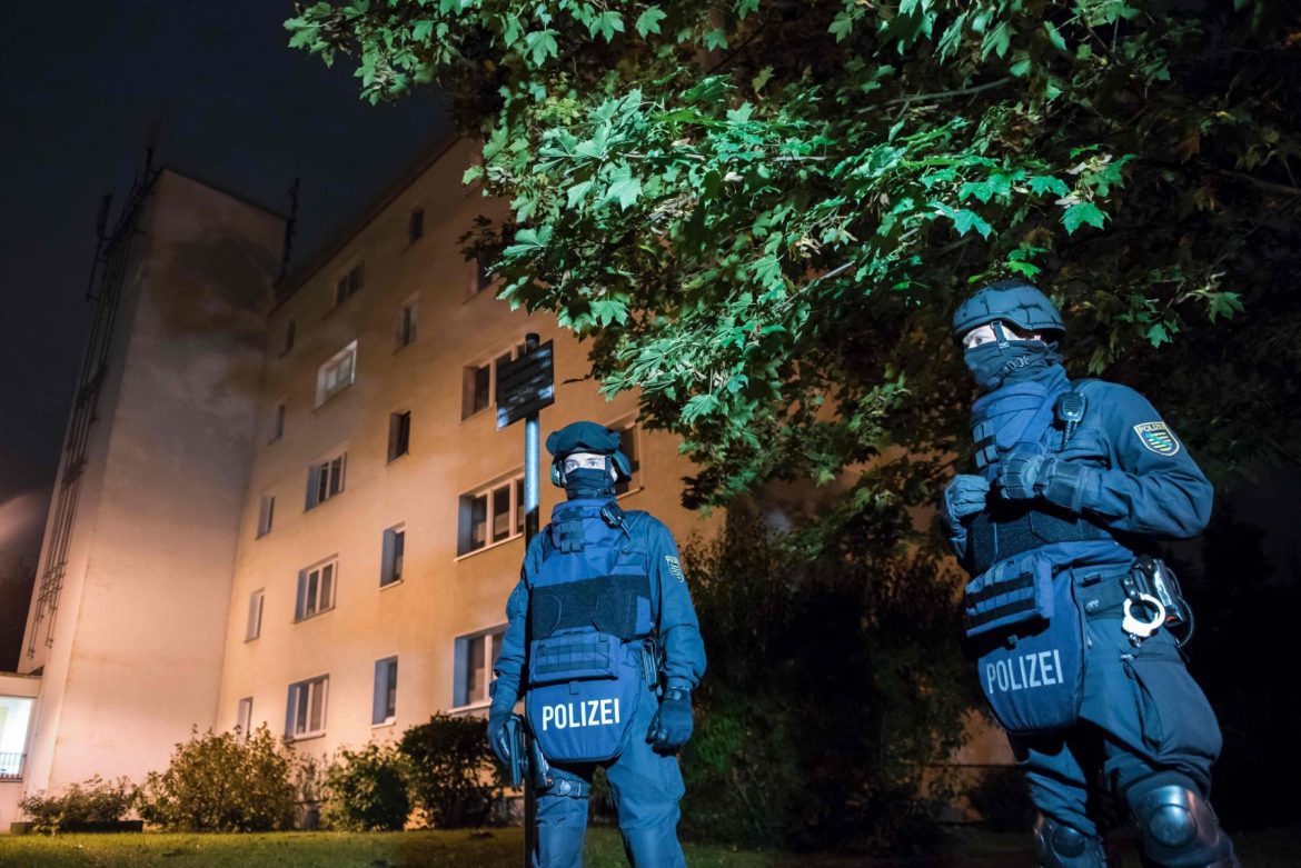 Anti-Terror-Einsatz in Chemnitz; © Jens-Ulrich Koch/AFP (NAMPA)