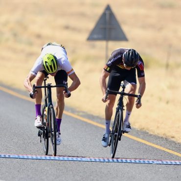 Drikus Coetzee (links) und Tristan de Lange bei der Tour de Windhoek 2020; © Hesron Kapanga/Nampa