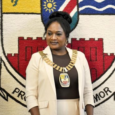 Die neue Bürgermeisterin, Dina Namubes (IPC); © Swakopmund Municipality
