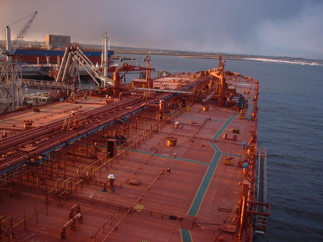 Tanker von Sonangol; Quelle: Tony Lewis/Wikimedia, CC BY-SA 2.0