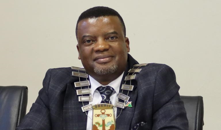 Neubürgermeister Benjamin "Ronnie" McKay; © Lüderitz Town Council