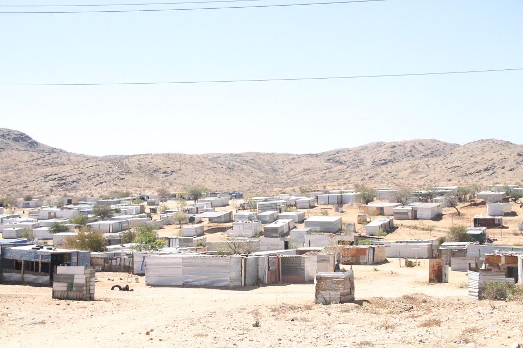 Windhoek will 4000 Häuser ans Stromnetz anschließen