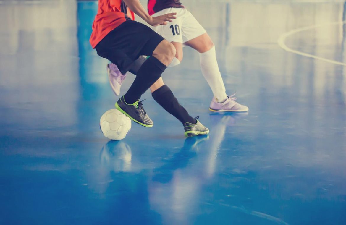 Futsalspiel (Symbolbild); © Koonsiri Boonnak/iStock