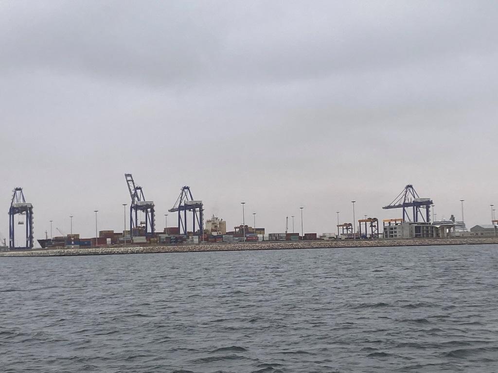Über den Hafen von Walvis Bay wird weiterhin der meiste Handel abgewickelt; © Hitradio Namibia