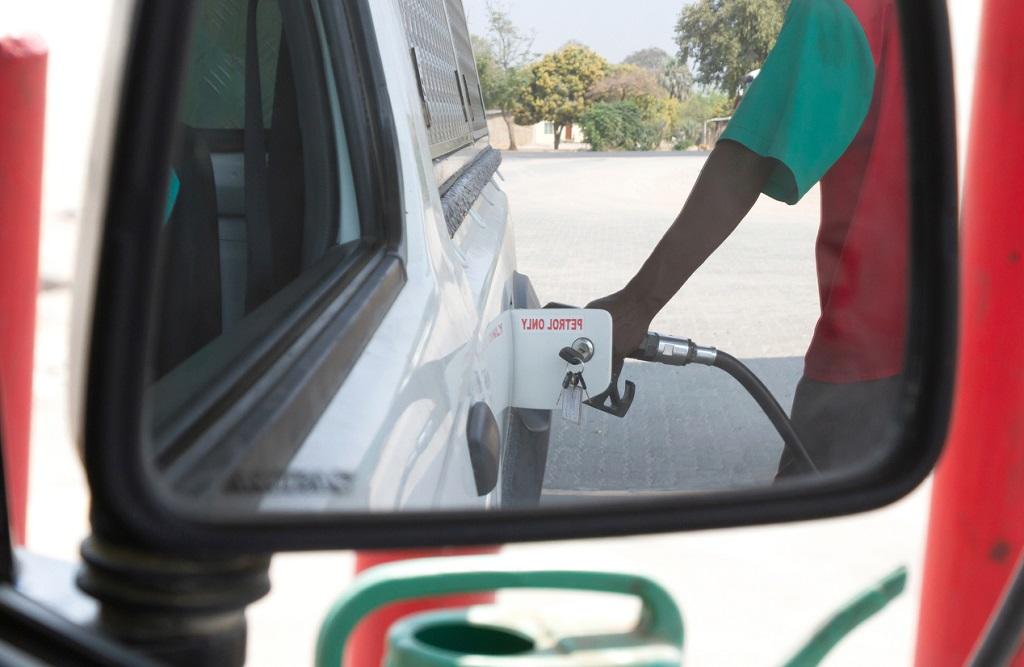 Treibstoff darf in Namibia nur durch das Energieministerium lizenzierte Händler verkauft werden; © michaklootwijk/iStock