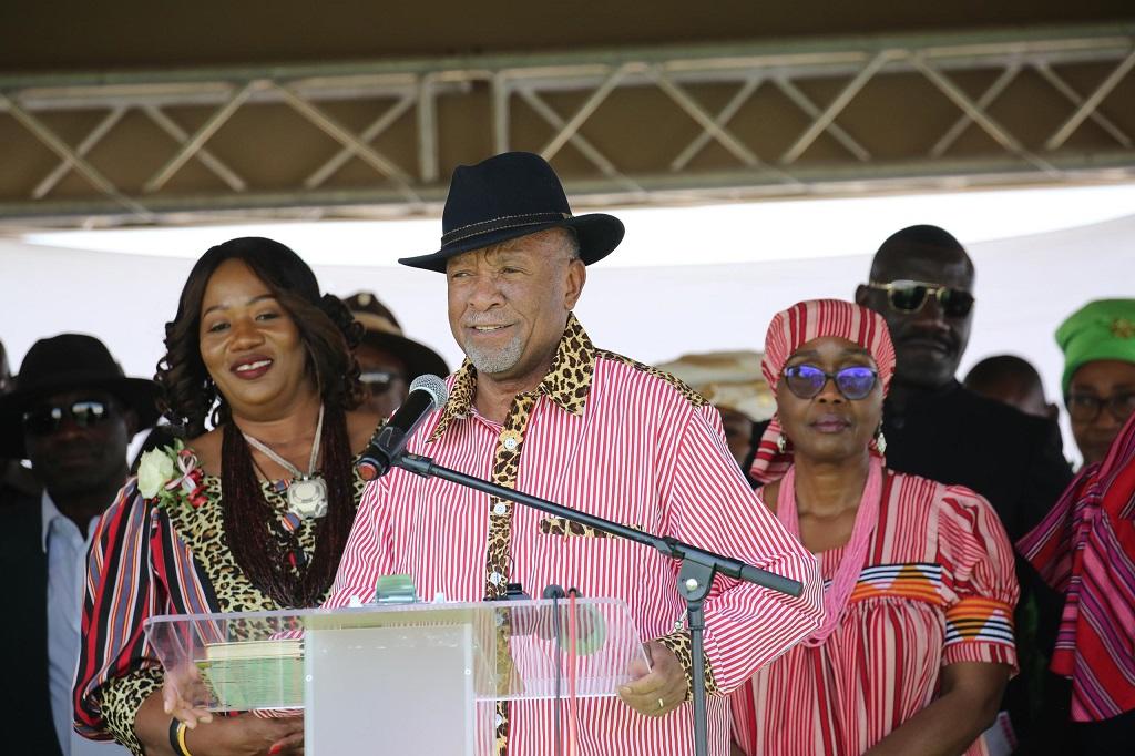 Präsident Nangolo Mbumba beim Omagongo-Kulturfestival; © Office of the Namibian President